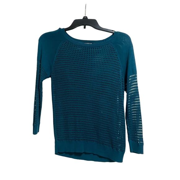 NWOT Express Womens Knit Rayon Sweater XS 3/4 Sleeve Lightweight Casual Top - Picture 1 of 3